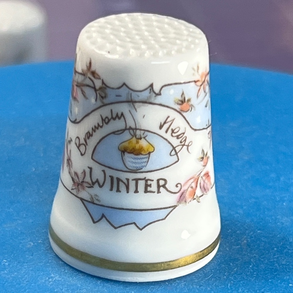 Royal Doulton Winter Porcelain Thimble with Gold Trim
